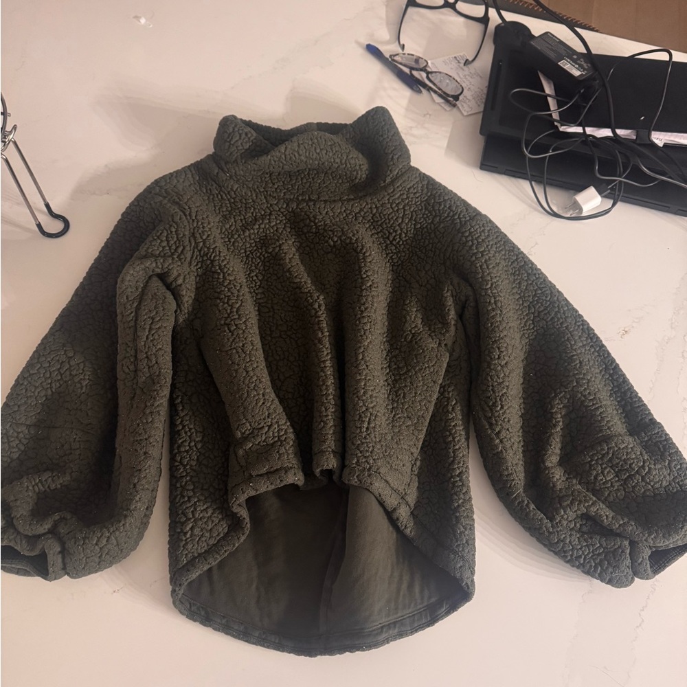 lululemon athletica Olive Green Fleece Top